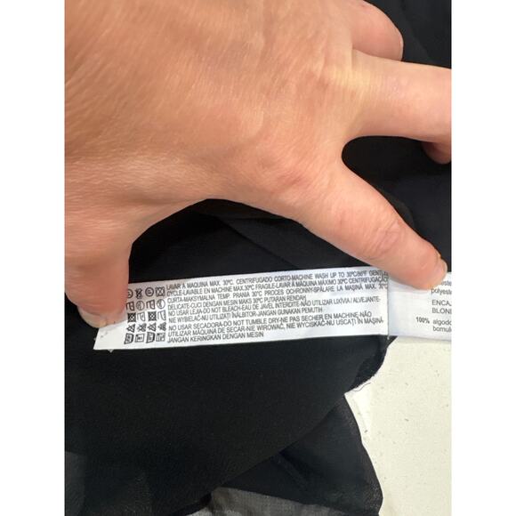 Zara BLACK SHEER OFF THE SHOULDER TOP WITH LONG BELL SLEEVES size Medium - Picture 7 of 7